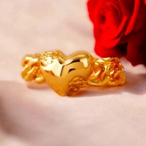NEW 14k Gold-plated Dainty Heart Ring Link Band 